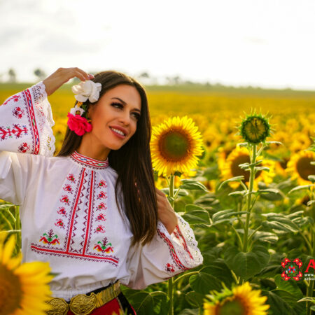 За Нея
